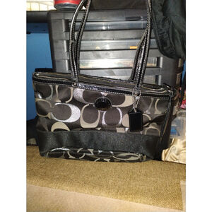 #56. coach shoulder bag